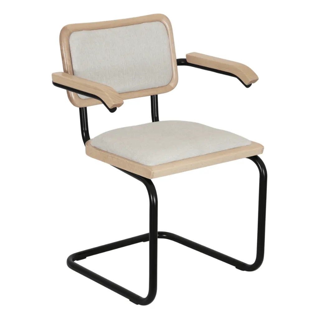 marcel-breuer-b64-cesca-cushion-seat-cushion-back-cantilever-armchair-arm-chair-black-frame_04.webp